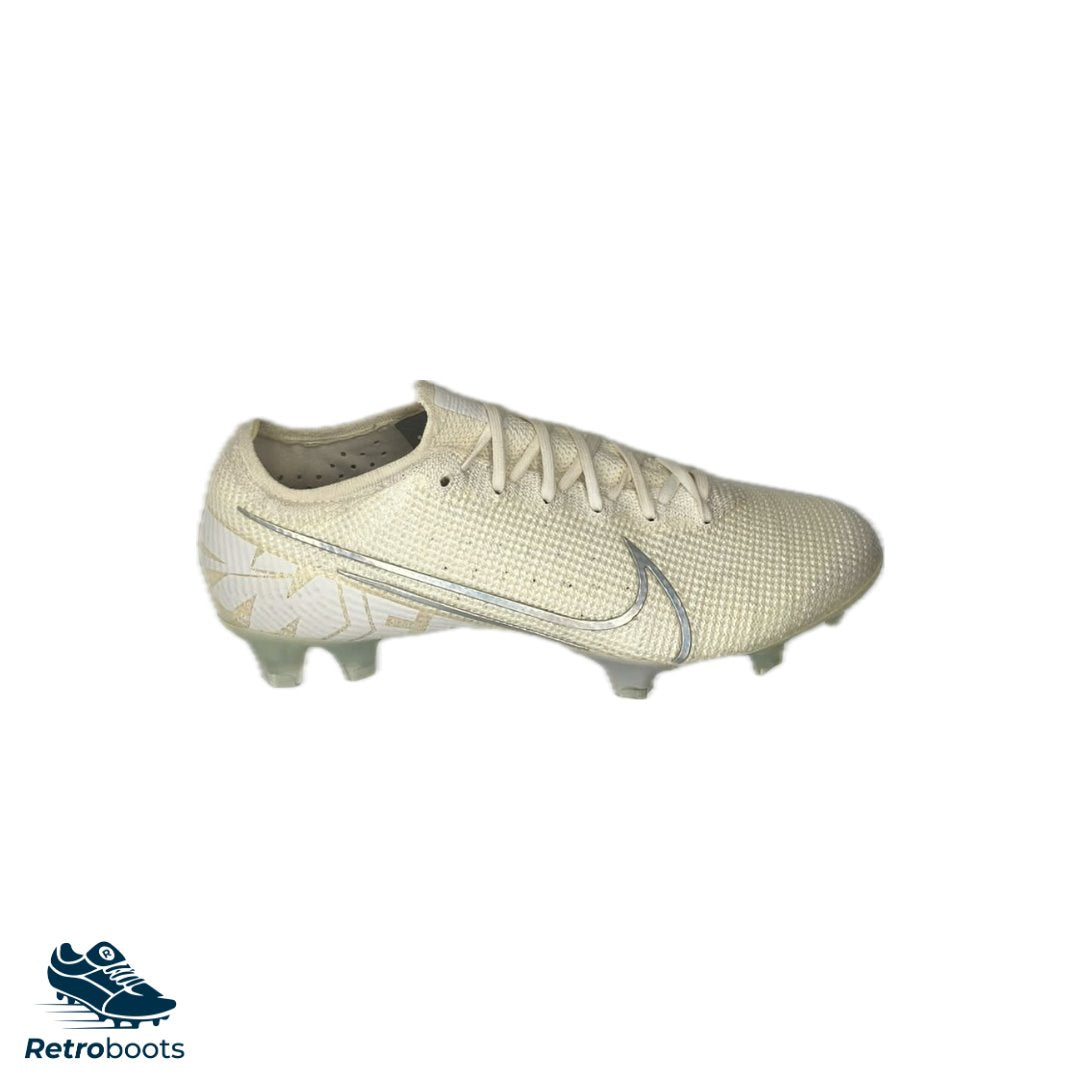 Nike Mercurial Vapor XIII Elite FG Retroboots.de